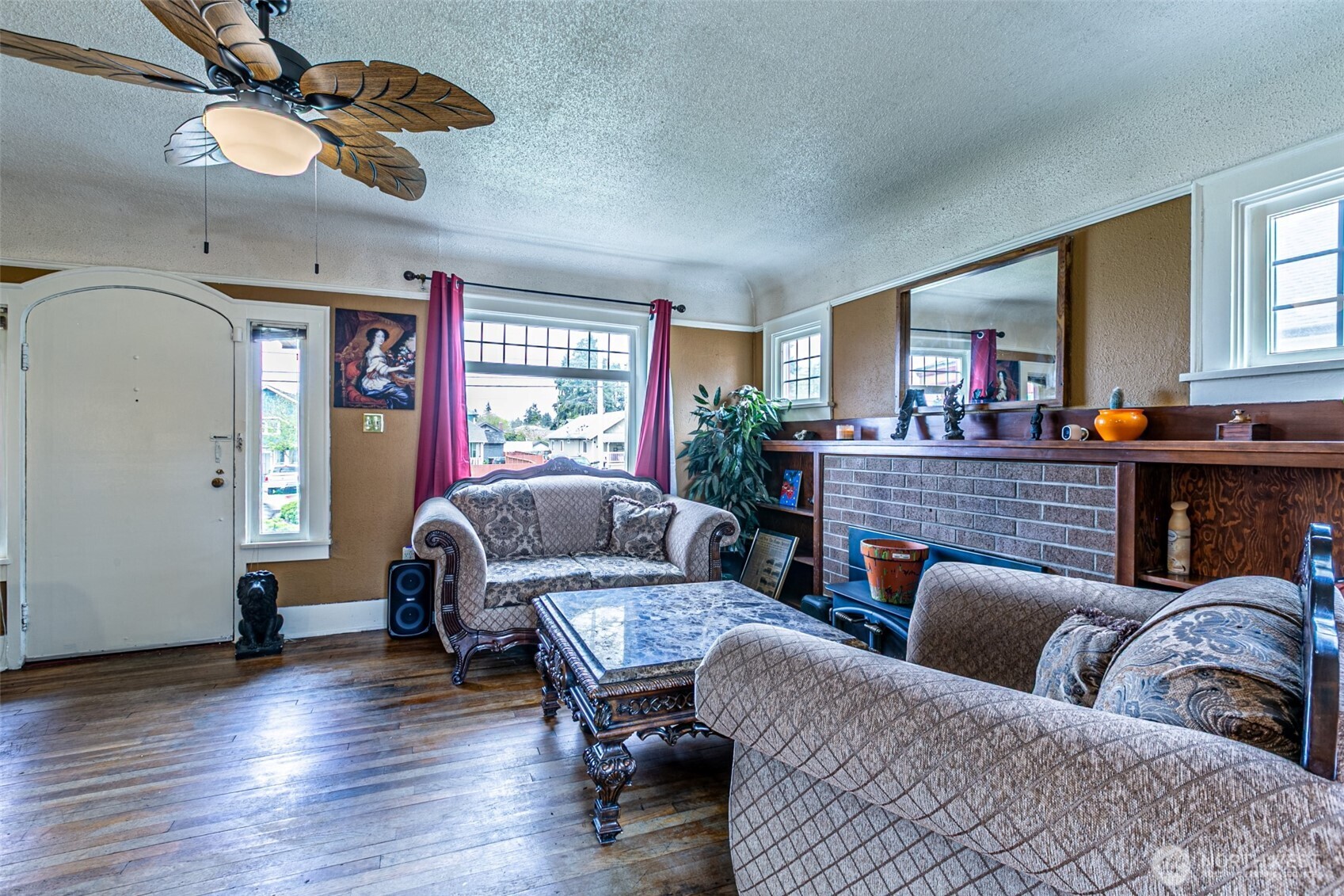 1432 S 56th Street , Tacoma, WA 98408