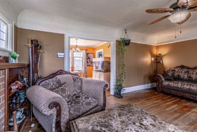 1432 S 56th Street , Tacoma, WA 98408 - Photo 7