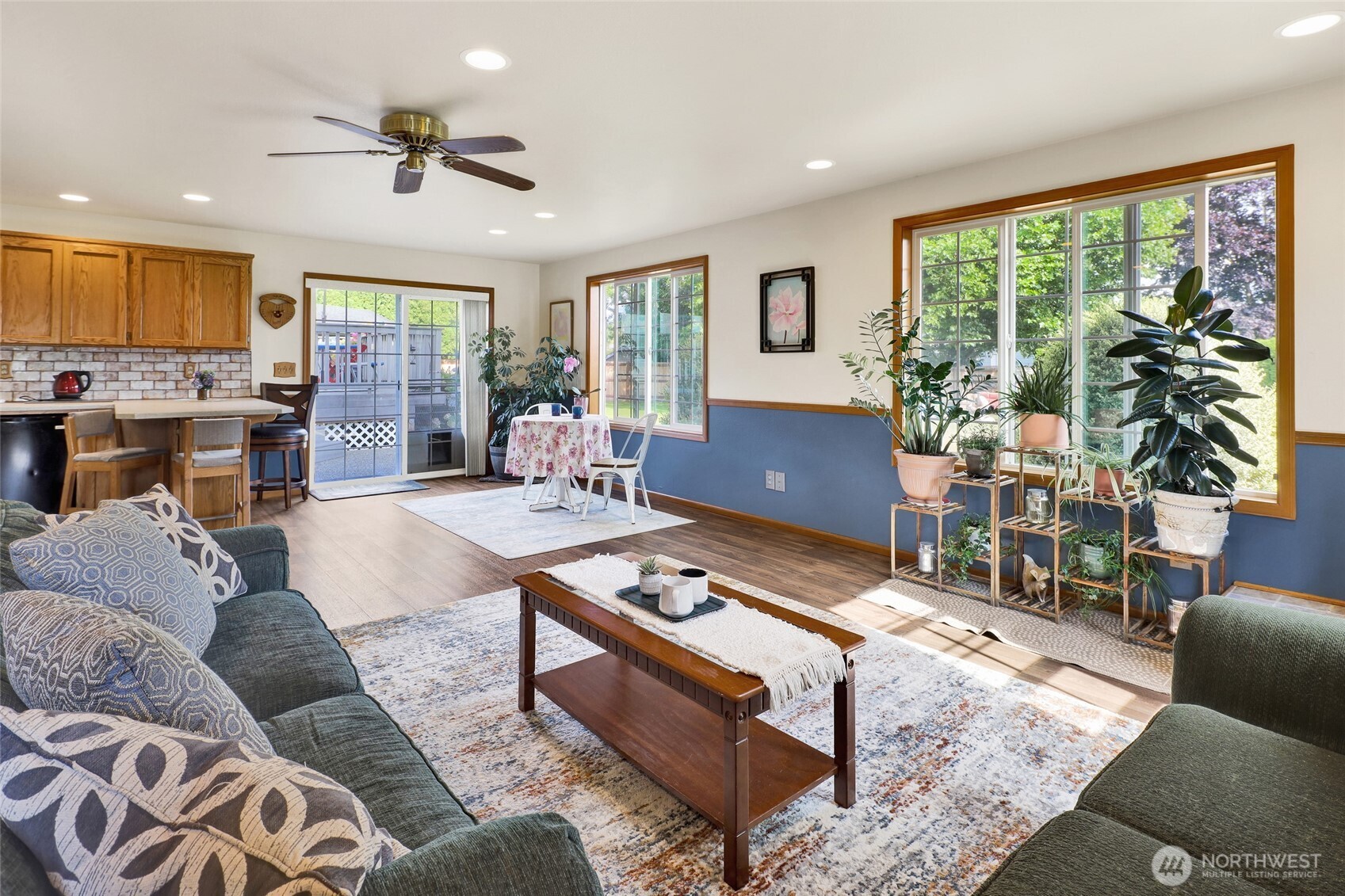 1048 Edgewater Lane , Lynden, WA 98264