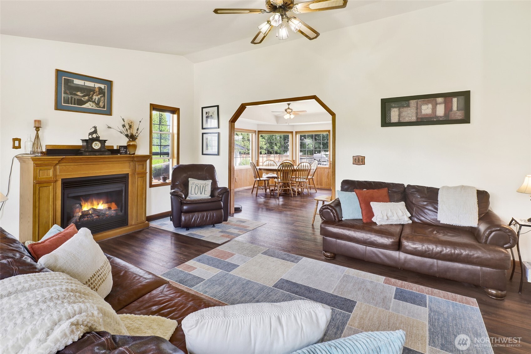 1048 Edgewater Lane , Lynden, WA 98264