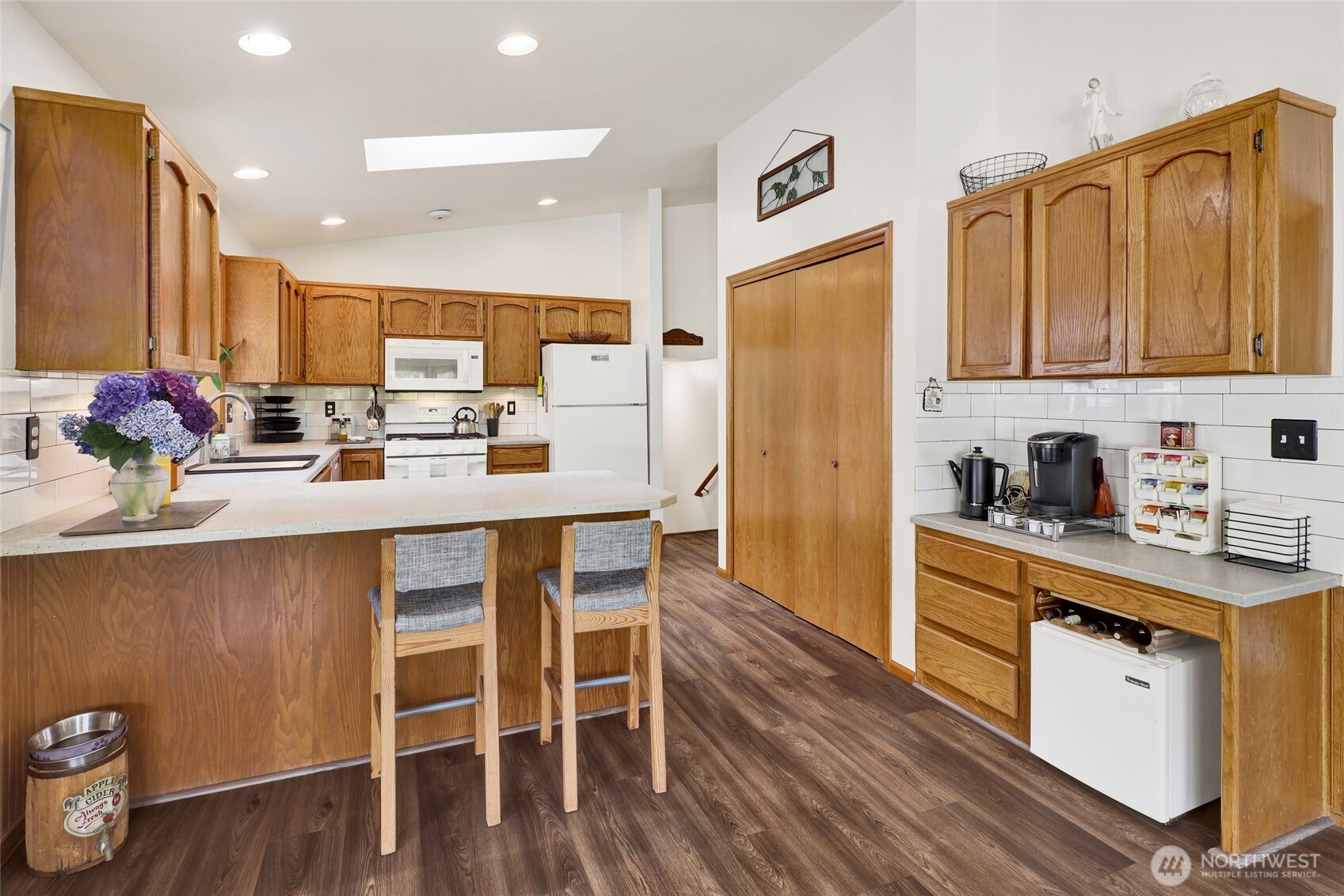 1048 Edgewater Lane , Lynden, WA 98264