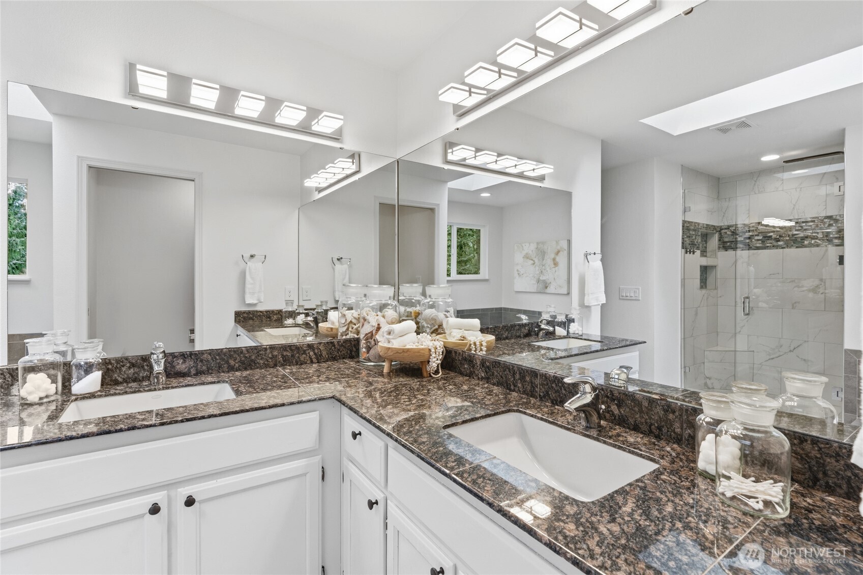 23947 SE 42nd Place , Sammamish, WA 98029