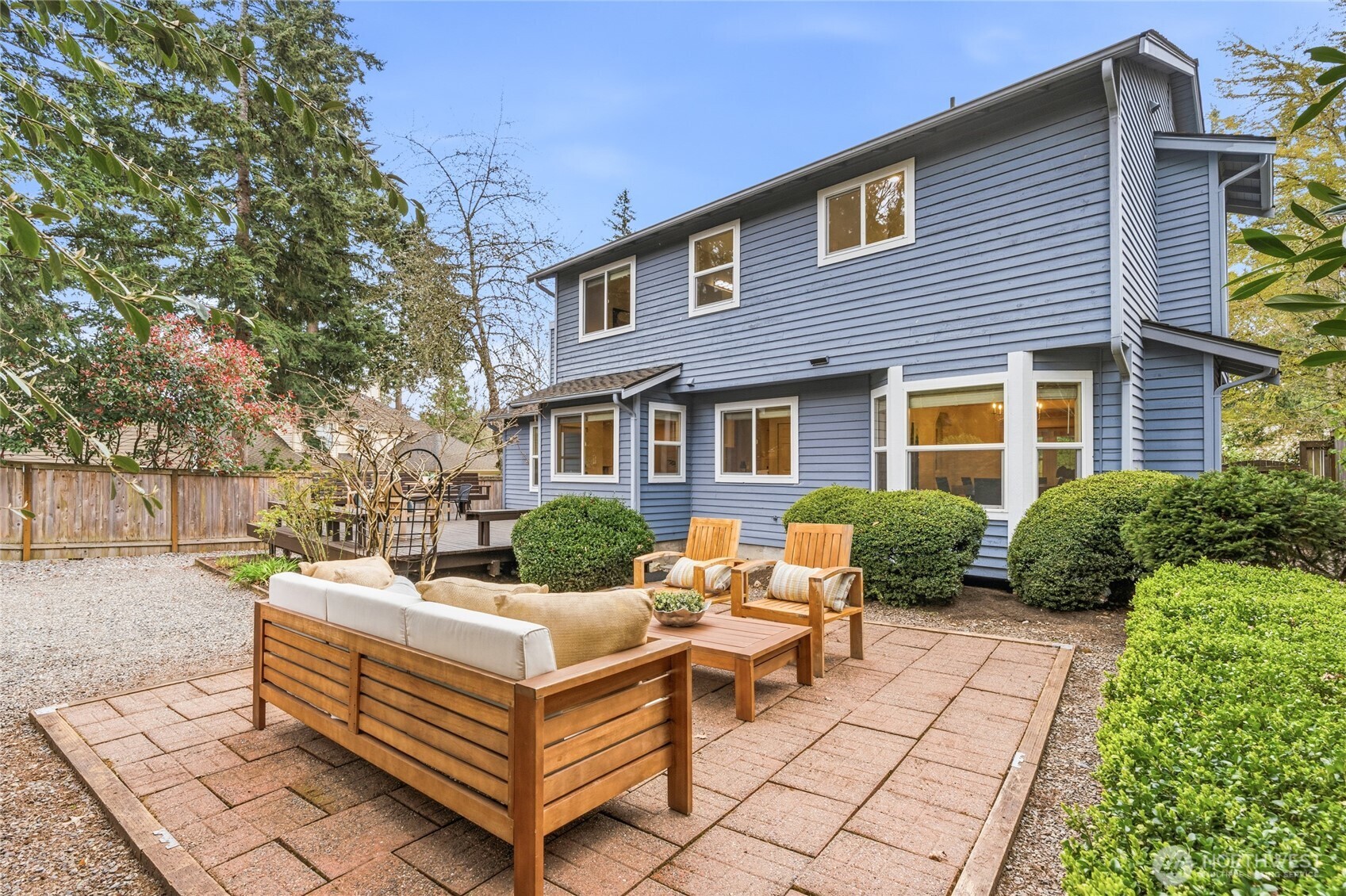 23947 SE 42nd Place , Sammamish, WA 98029