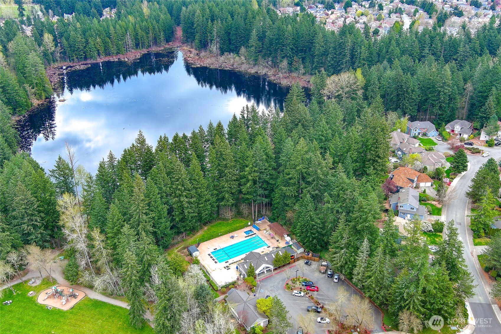23947 SE 42nd Place , Sammamish, WA 98029