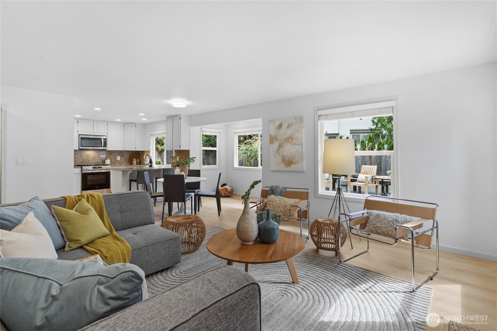 23947 SE 42nd Place , Sammamish, WA 98029