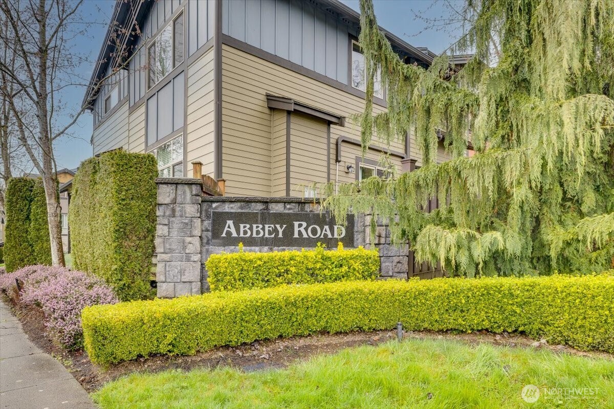 16526 2nd Avenue SE, Bothell, WA 98012