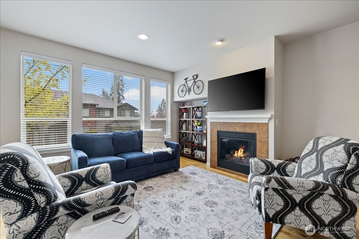 16526 2nd Avenue SE, Bothell, WA 98012