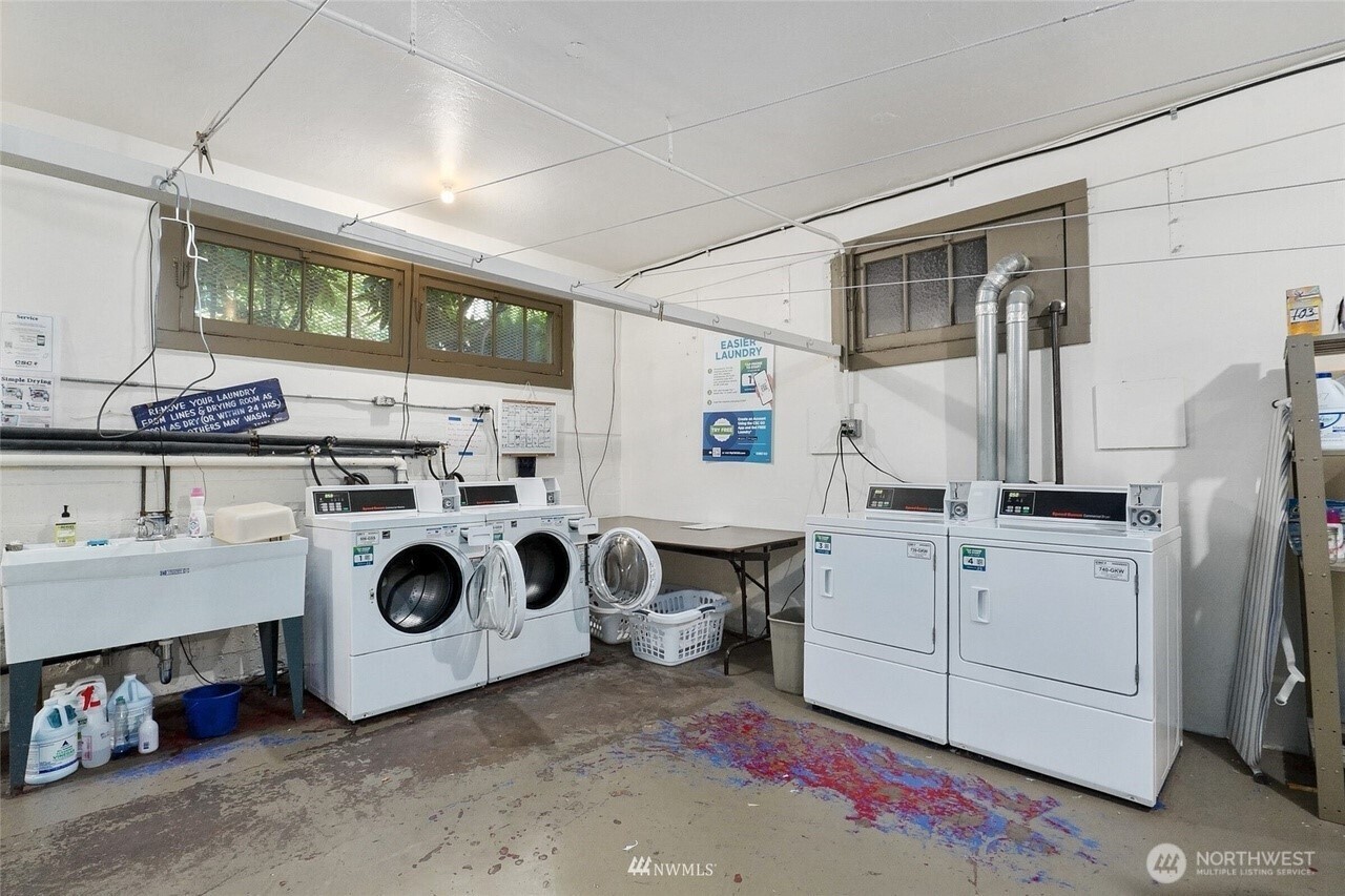 1605 E Olive Street #307, Seattle, WA 98122