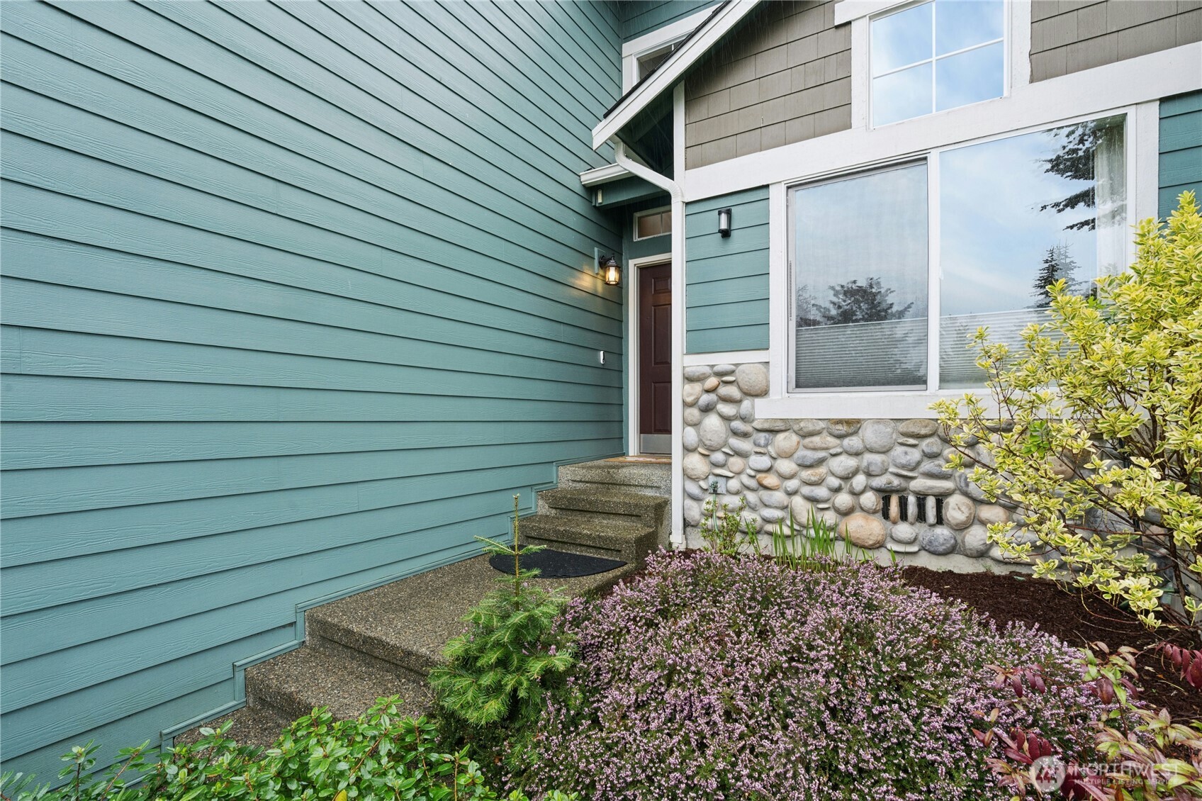 16706 10th Place W, Lynnwood, WA 98037