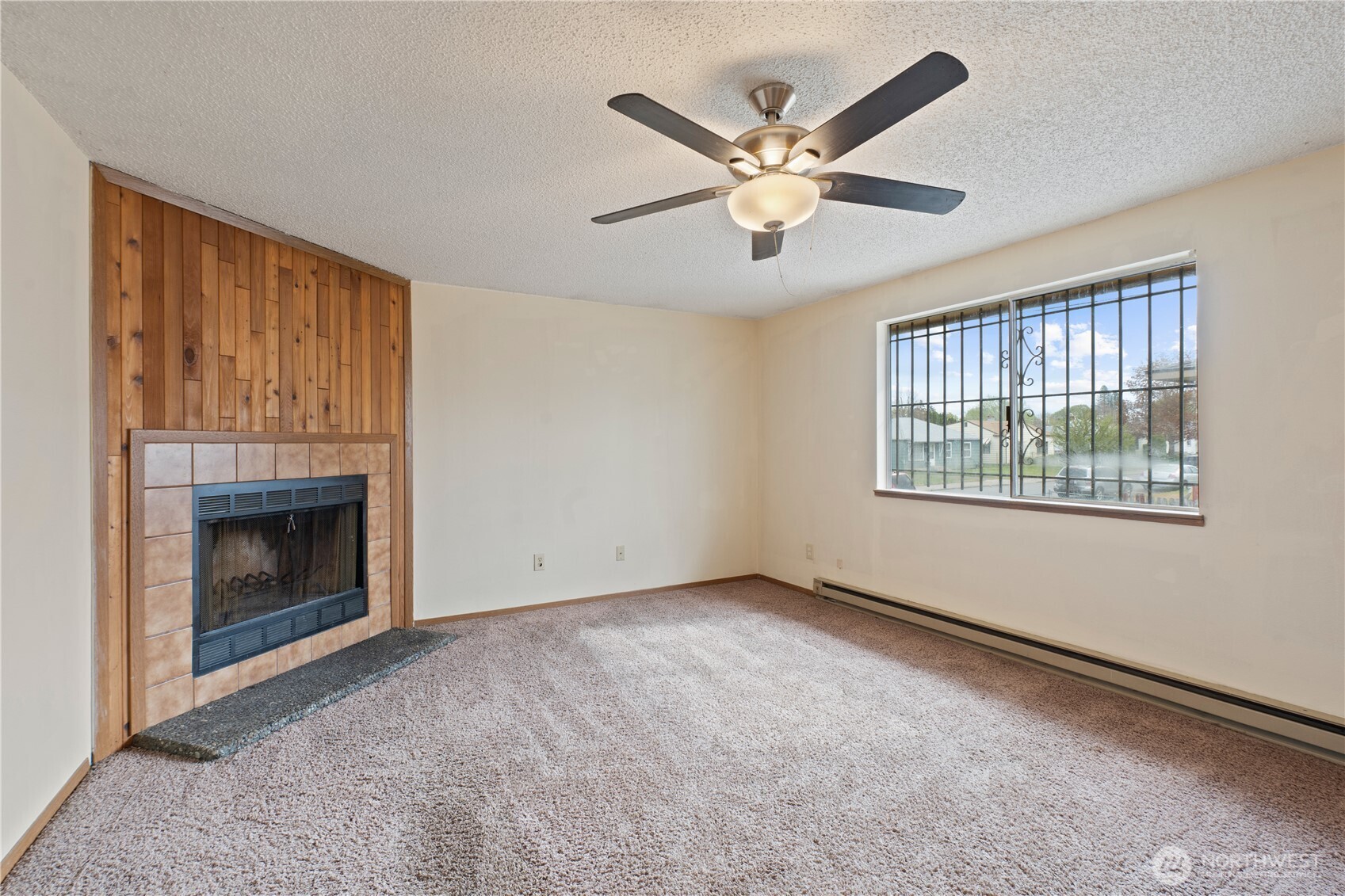 110 E Longfellow Avenue , Spokane, WA 99207