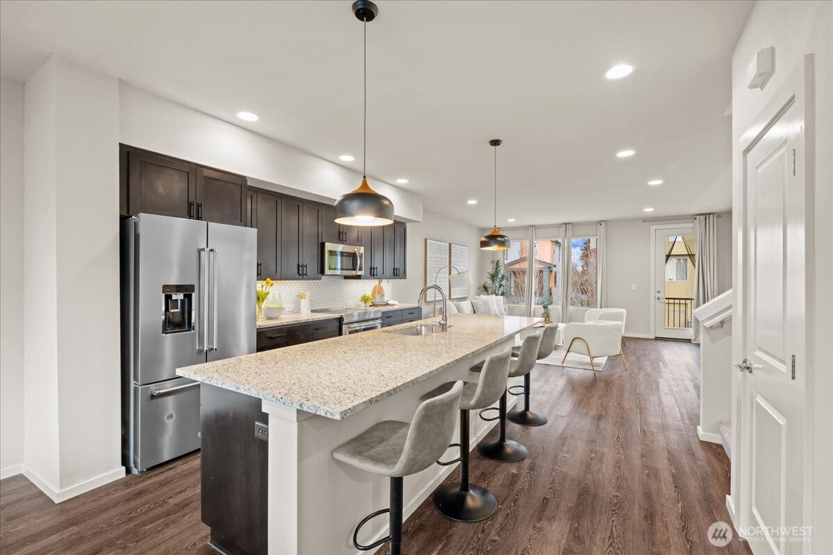 1067 SW 97th Street , Seattle, WA 98106