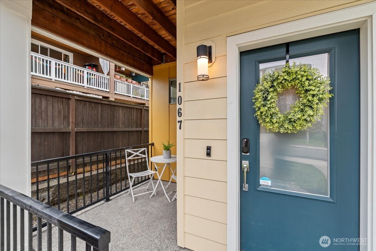 1067 SW 97th Street , Seattle, WA 98106