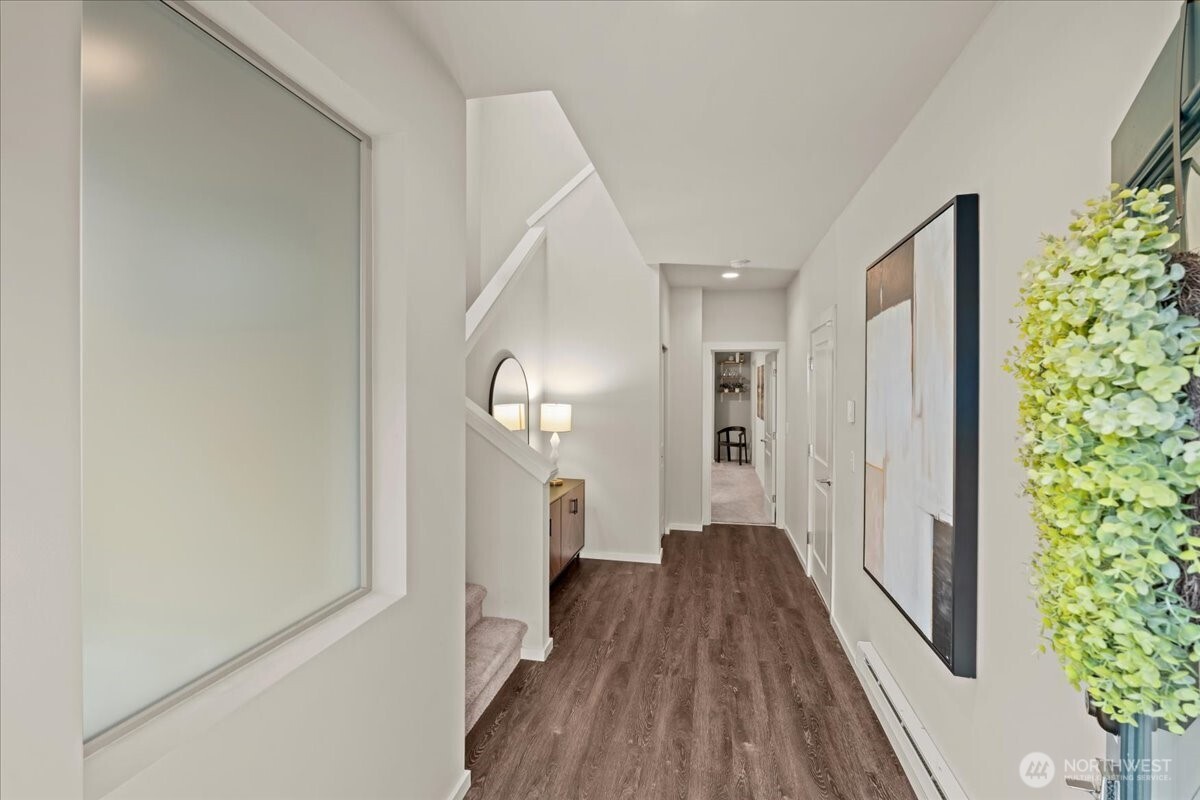 1067 SW 97th Street , Seattle, WA 98106