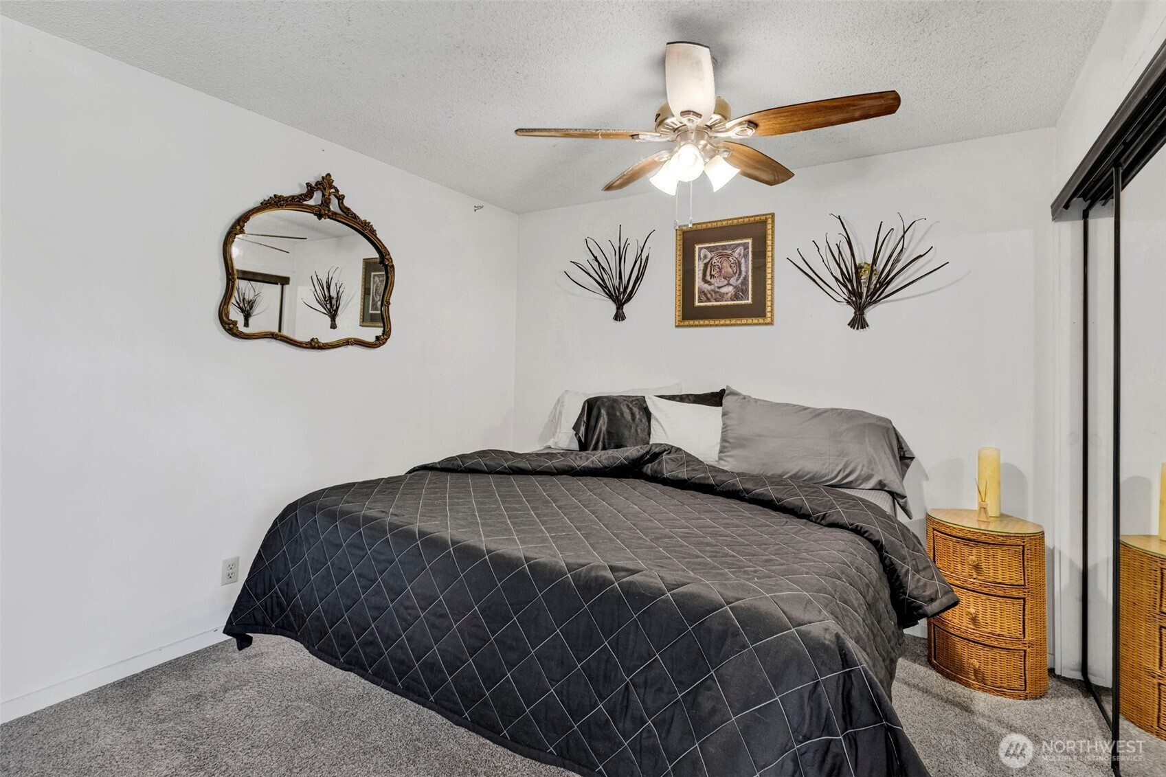 10911 D Glen Acres Drive S, Seattle, WA 98168-5514
