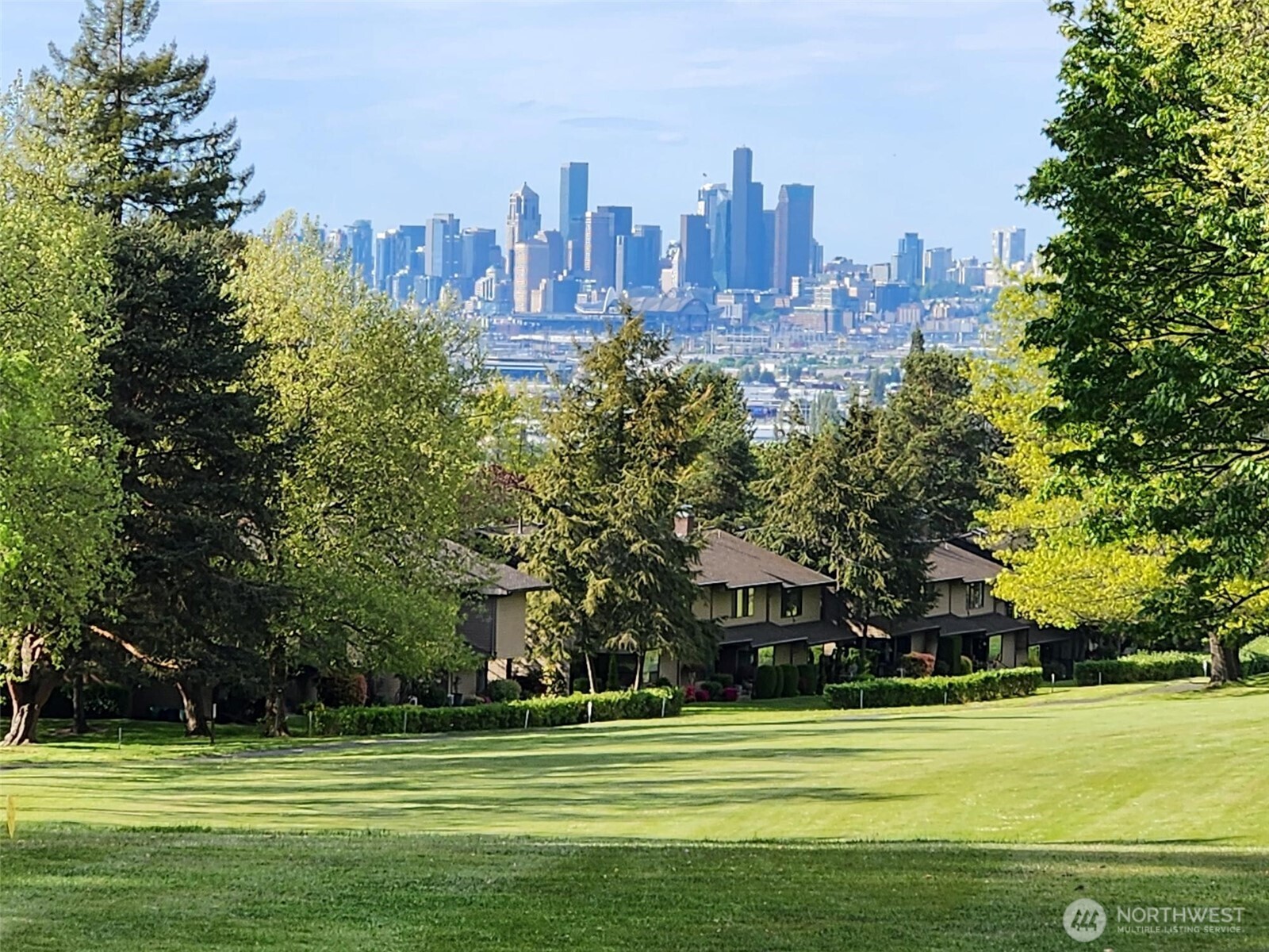 10911 D Glen Acres Drive S, Seattle, WA 98168-5514