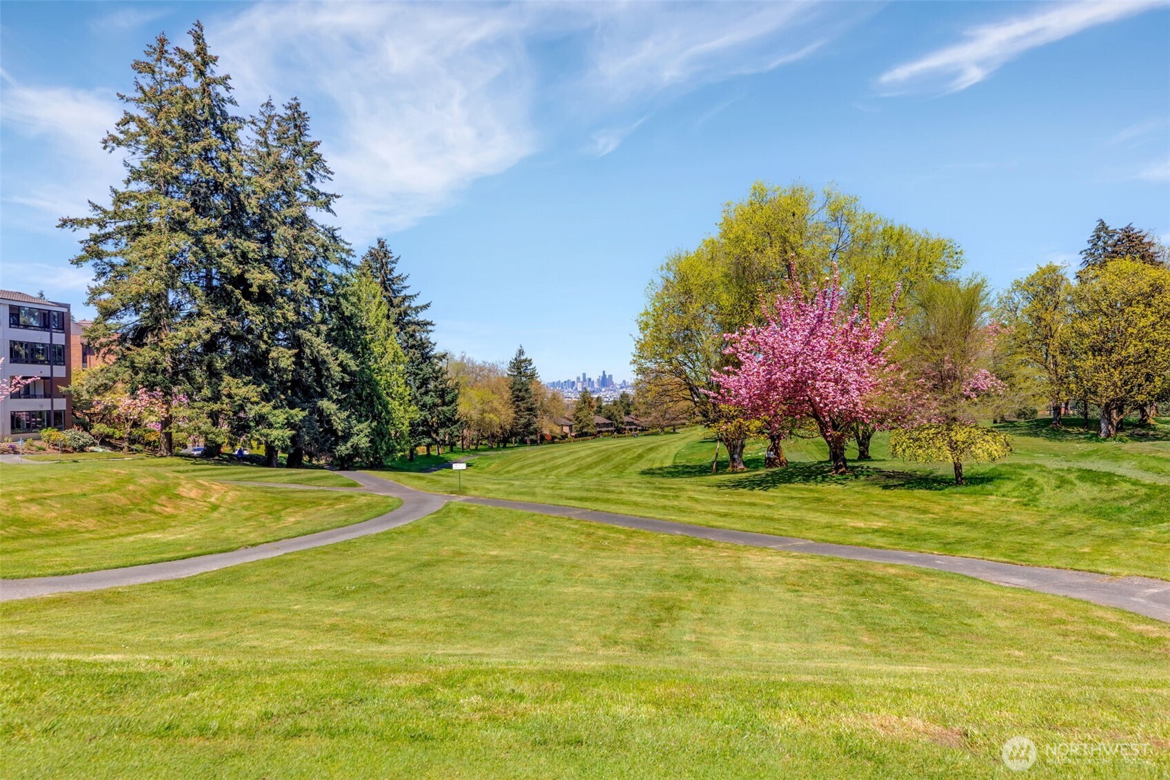10911 D Glen Acres Drive S, Seattle, WA 98168-5514