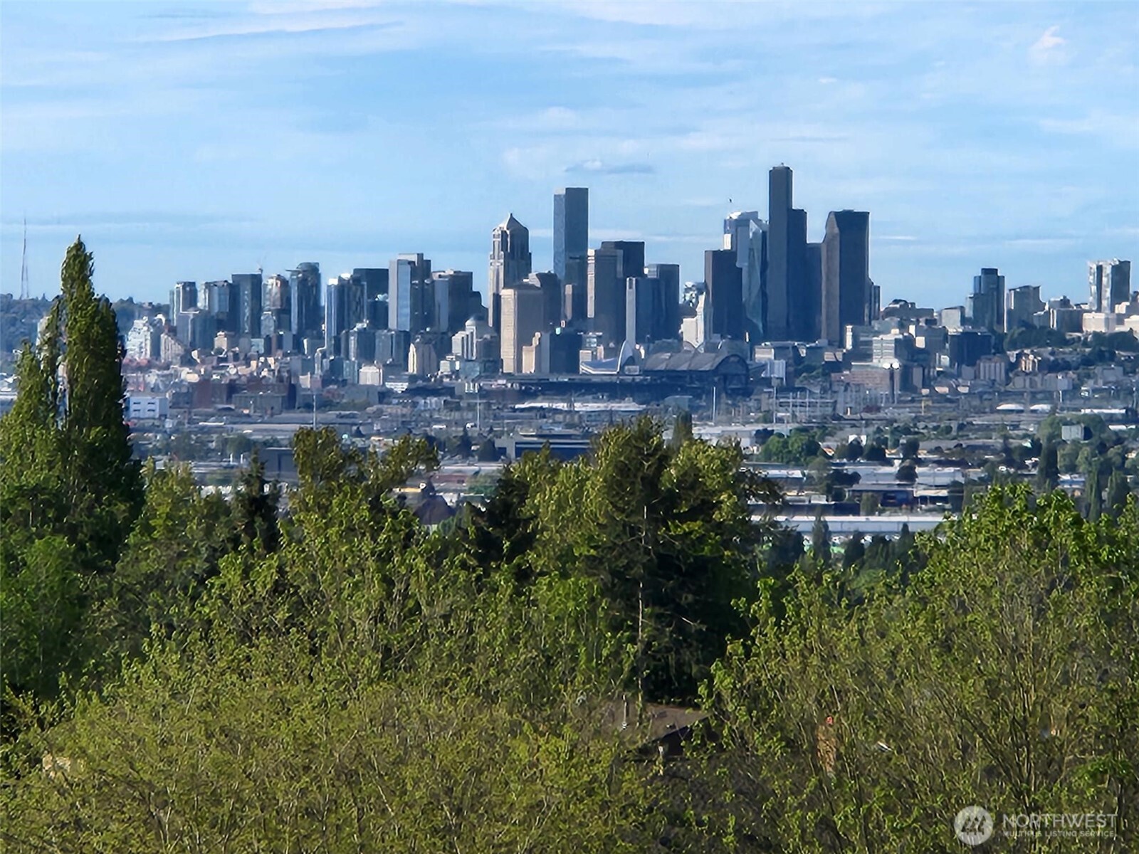 10911 D Glen Acres Drive S, Seattle, WA 98168-5514