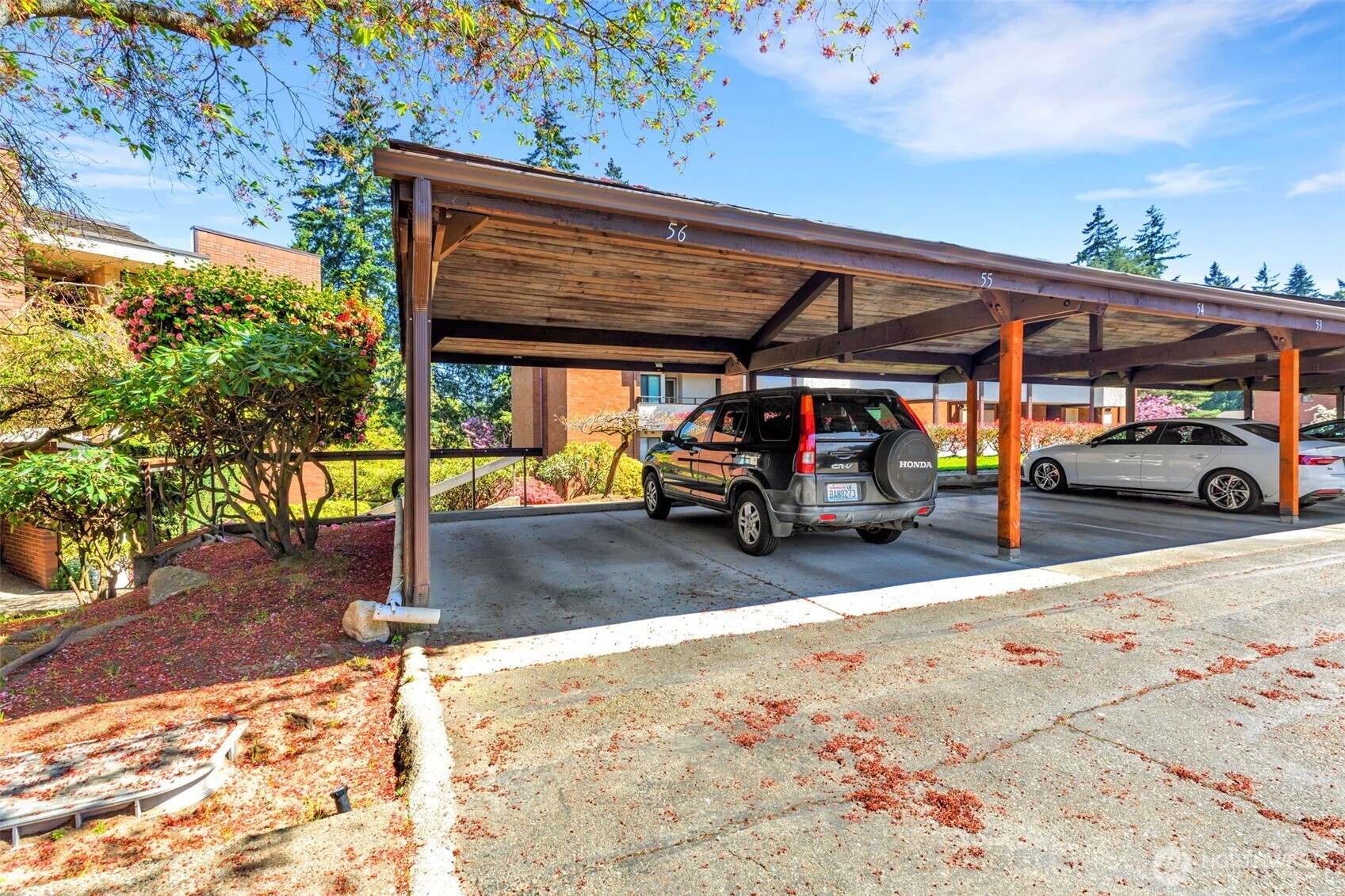 10911 D Glen Acres Drive S, Seattle, WA 98168-5514