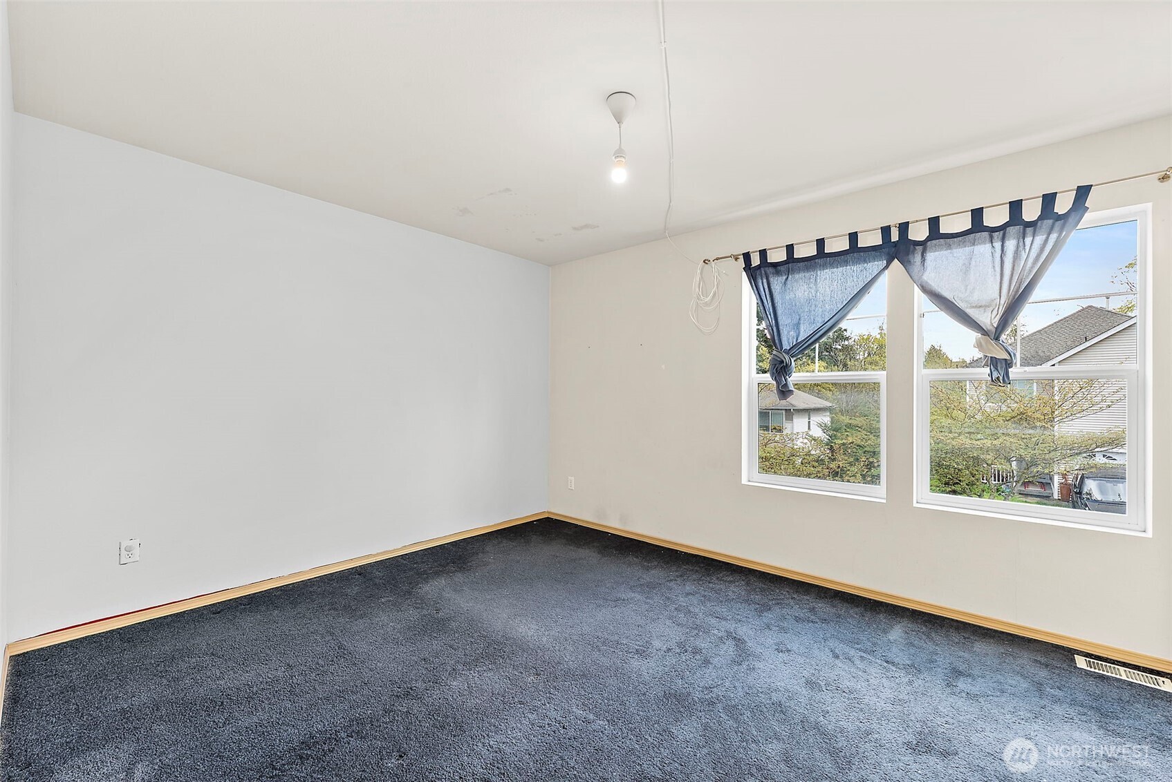 3906 E R Street , Tacoma, WA 98404