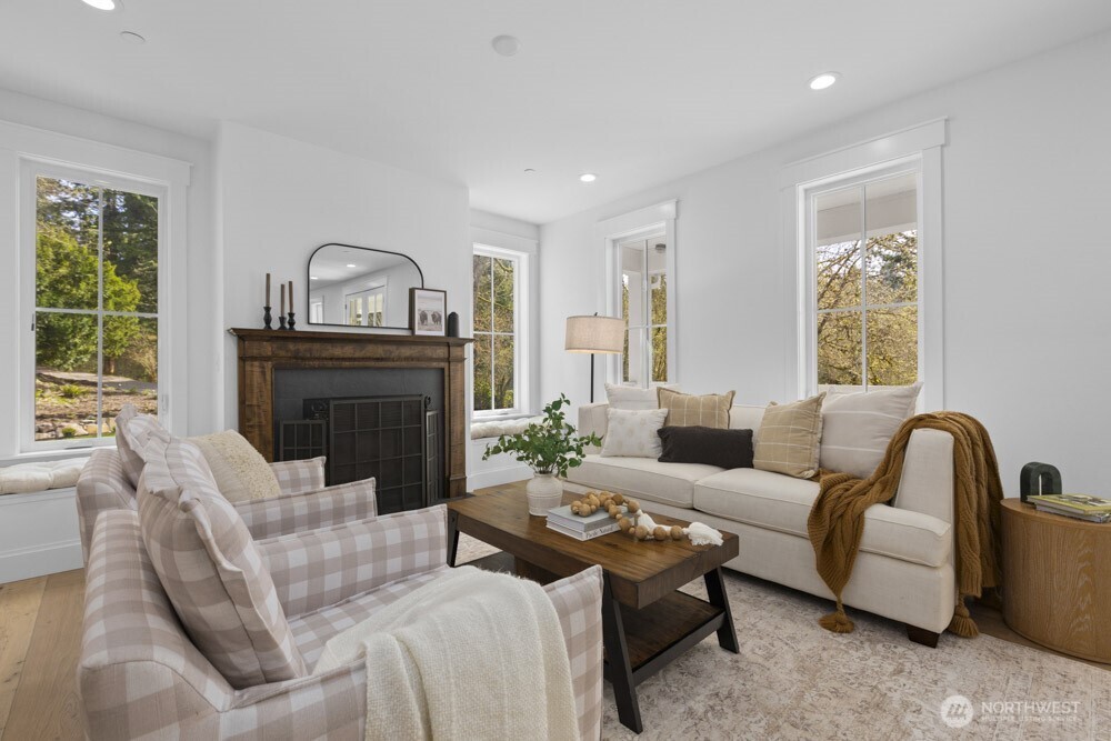 13310 Fettig Road E, Buckley, WA 98321-9644