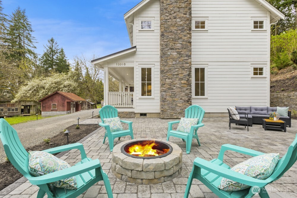 13310 Fettig Road E, Buckley, WA 98321-9644