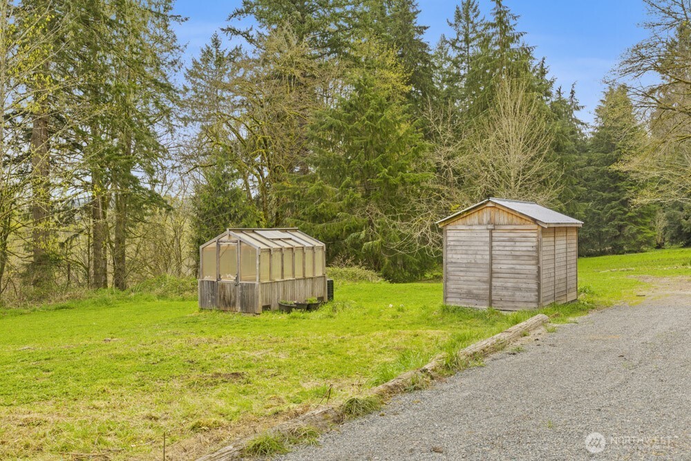 13310 Fettig Road E, Buckley, WA 98321-9644