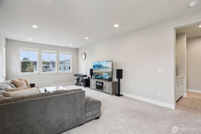23607 SE 269th Court , Maple Valley, WA 98038 - Photo 11