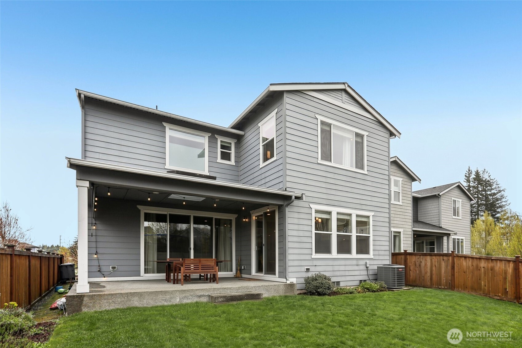 23607 SE 269th Court , Maple Valley, WA 98038