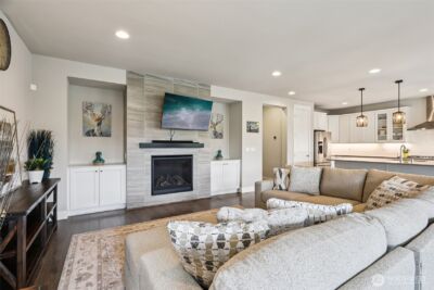 23607 SE 269th Court , Maple Valley, WA 98038 - Photo 2