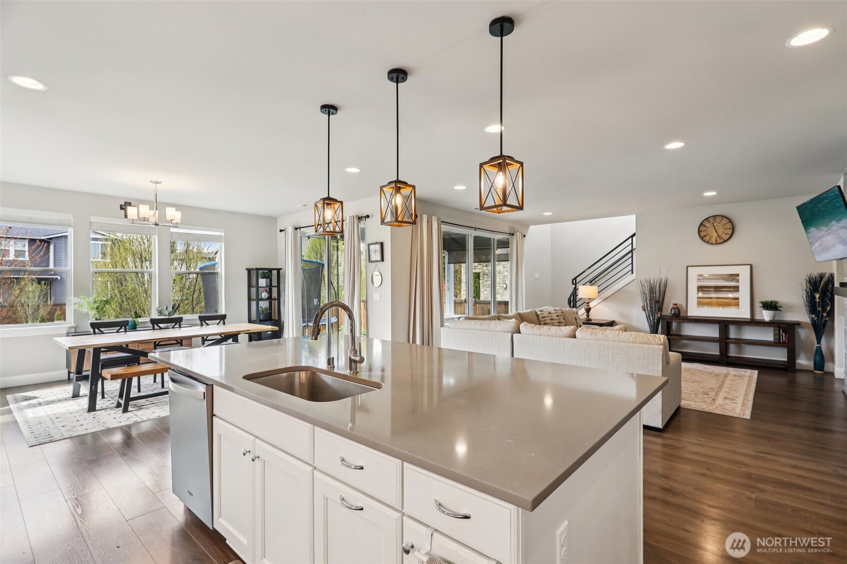 23607 SE 269th Court , Maple Valley, WA 98038
