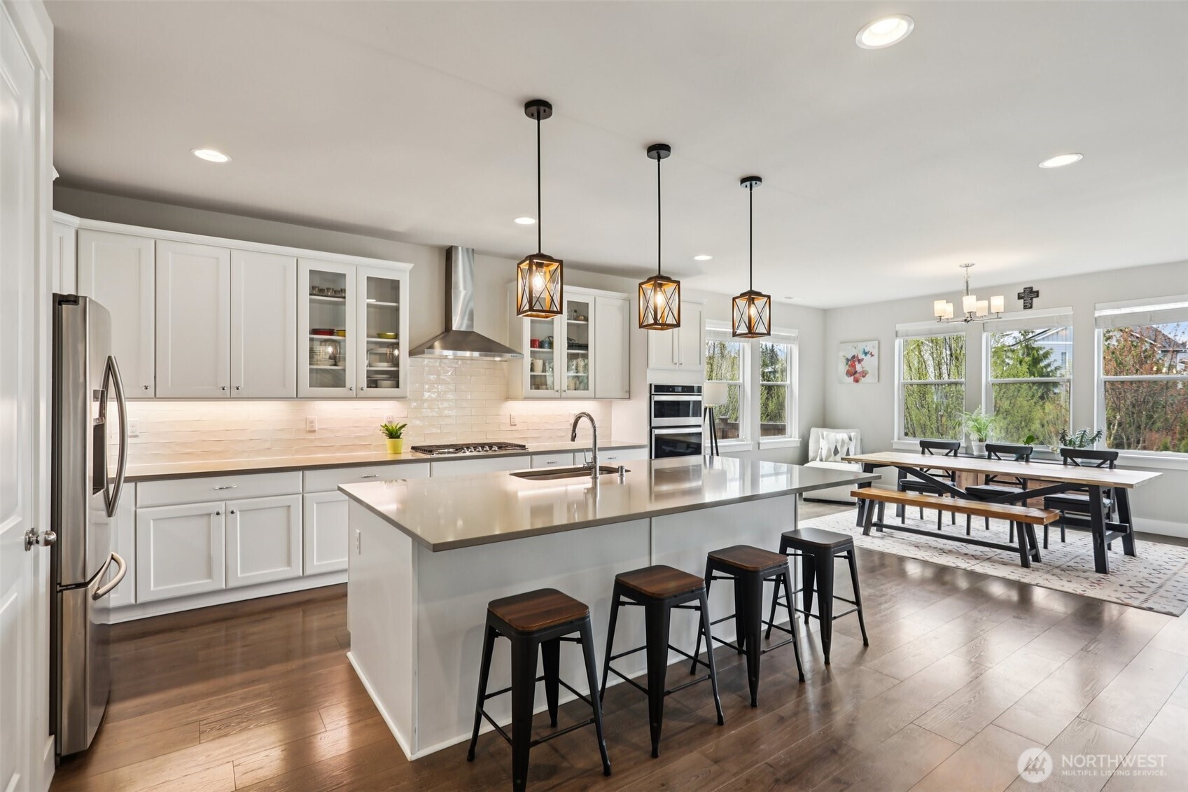 23607 SE 269th Court , Maple Valley, WA 98038