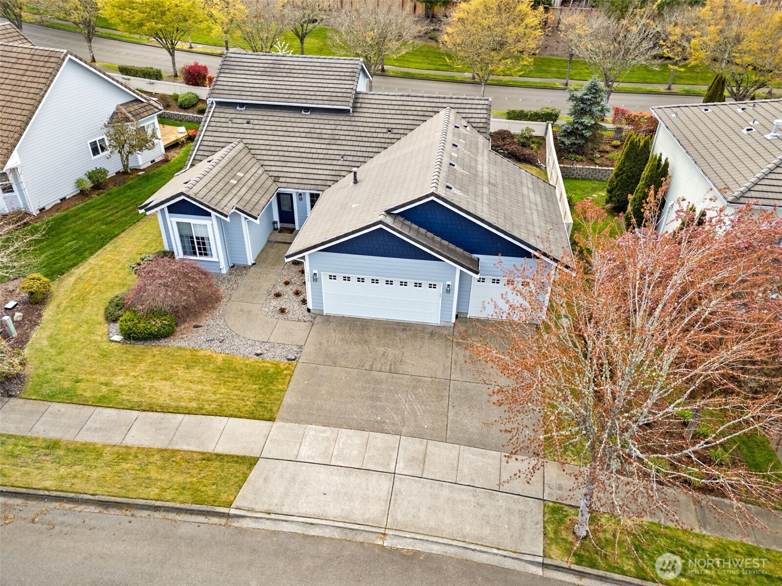 4209 Campus Green Drive NE, Lacey, WA 98516