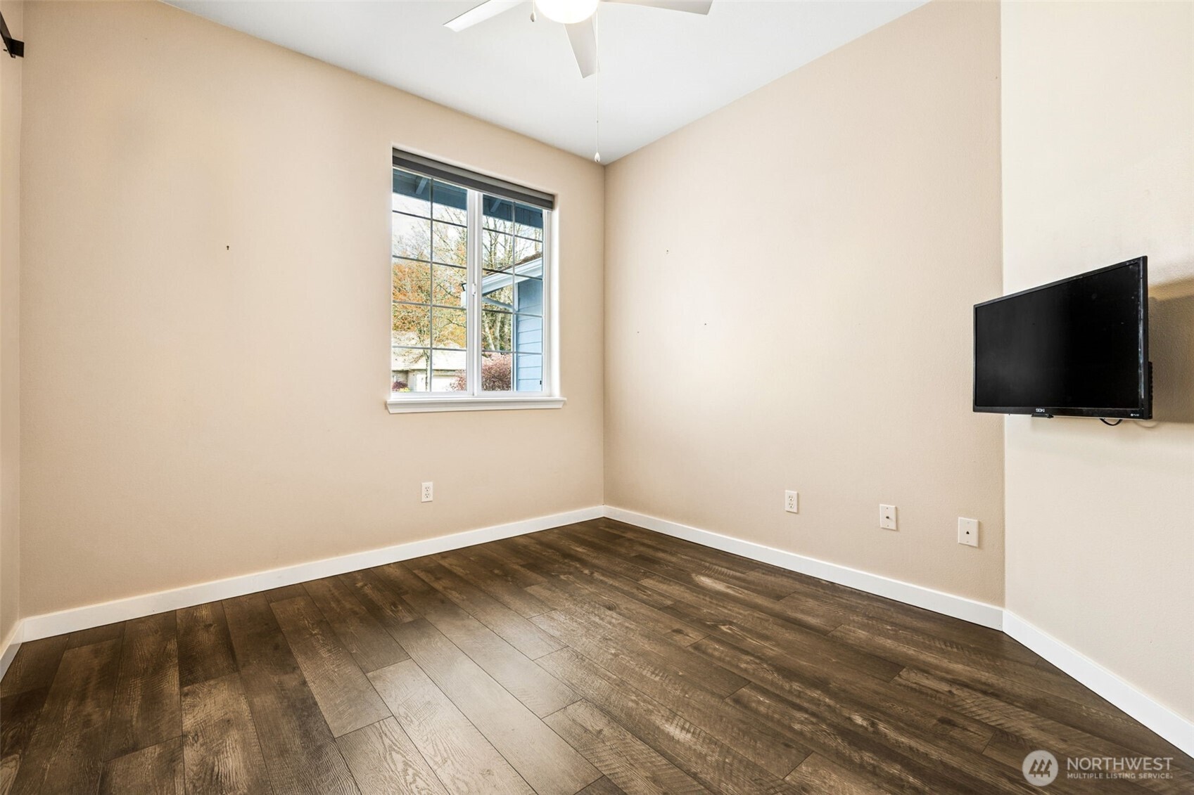 4209 Campus Green Drive NE, Lacey, WA 98516