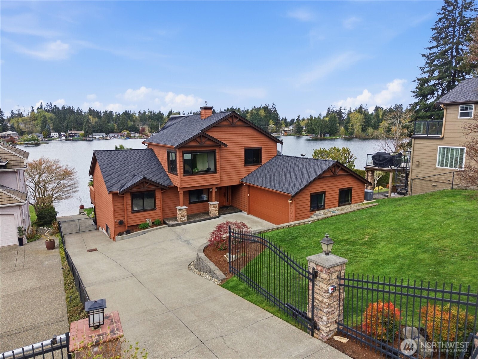 1202 184th Avenue Ct E, Lake Tapps, WA 98391