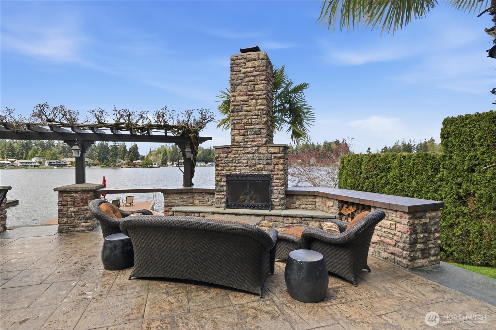 1202 184th Avenue Ct E, Lake Tapps, WA 98391