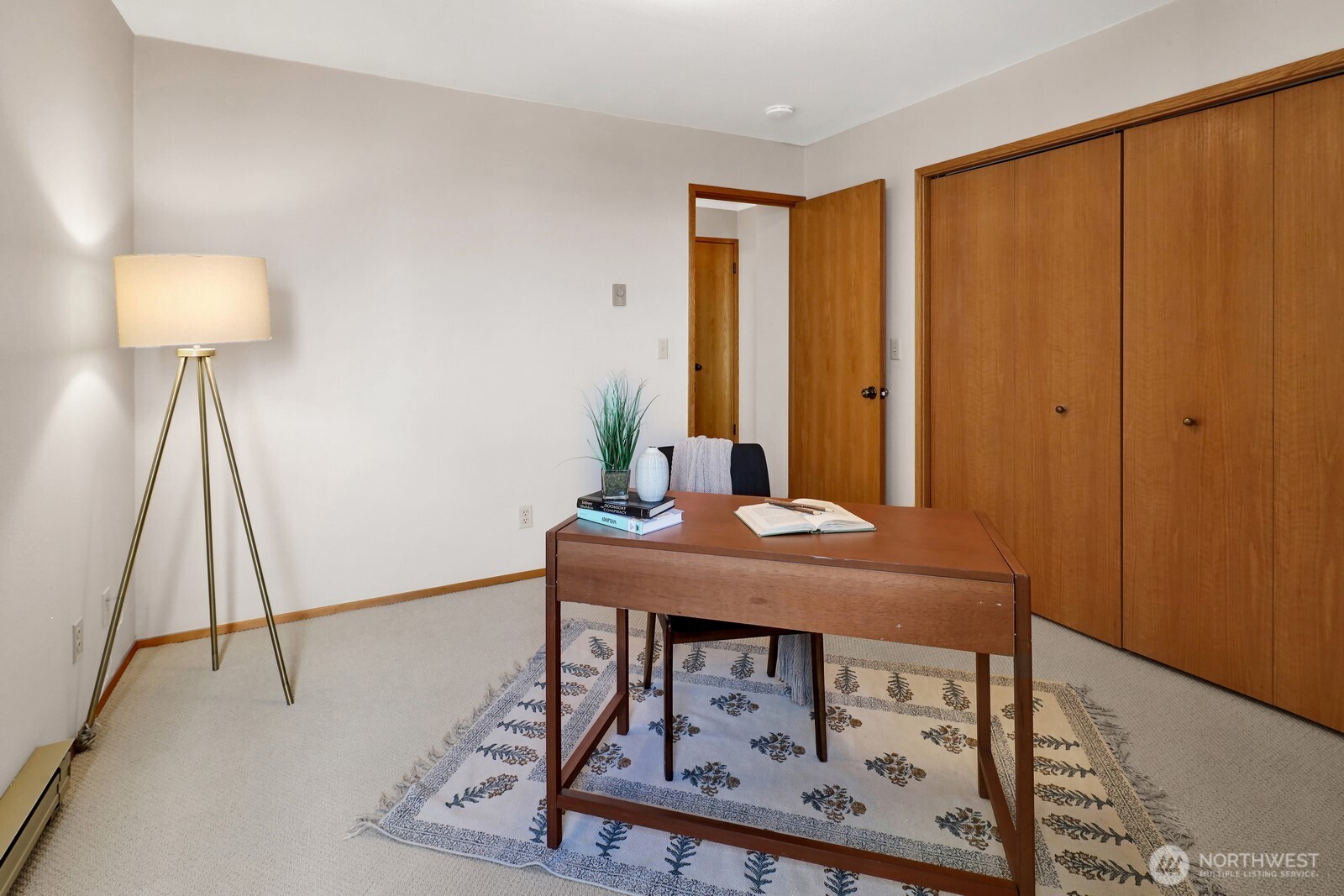 424 14th Street Ct #202, Bellingham, WA 98225