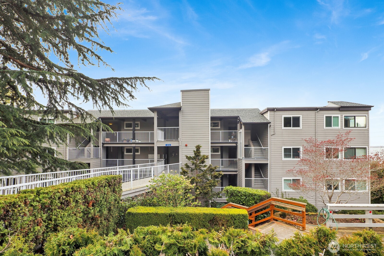 424 14th Street Ct #202, Bellingham, WA 98225