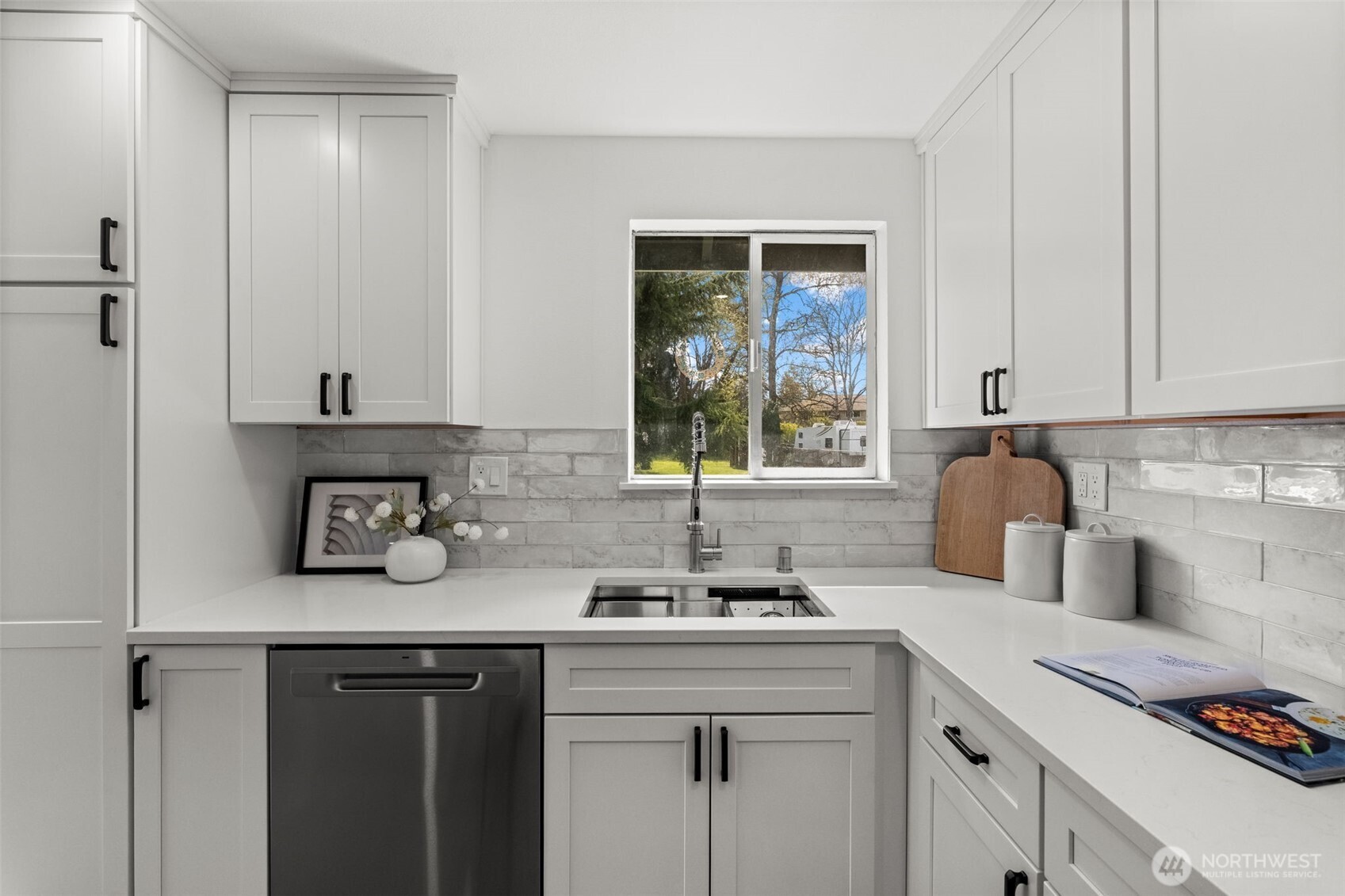 10410 Irene Avenue SW, Lakewood, WA 98499-4737