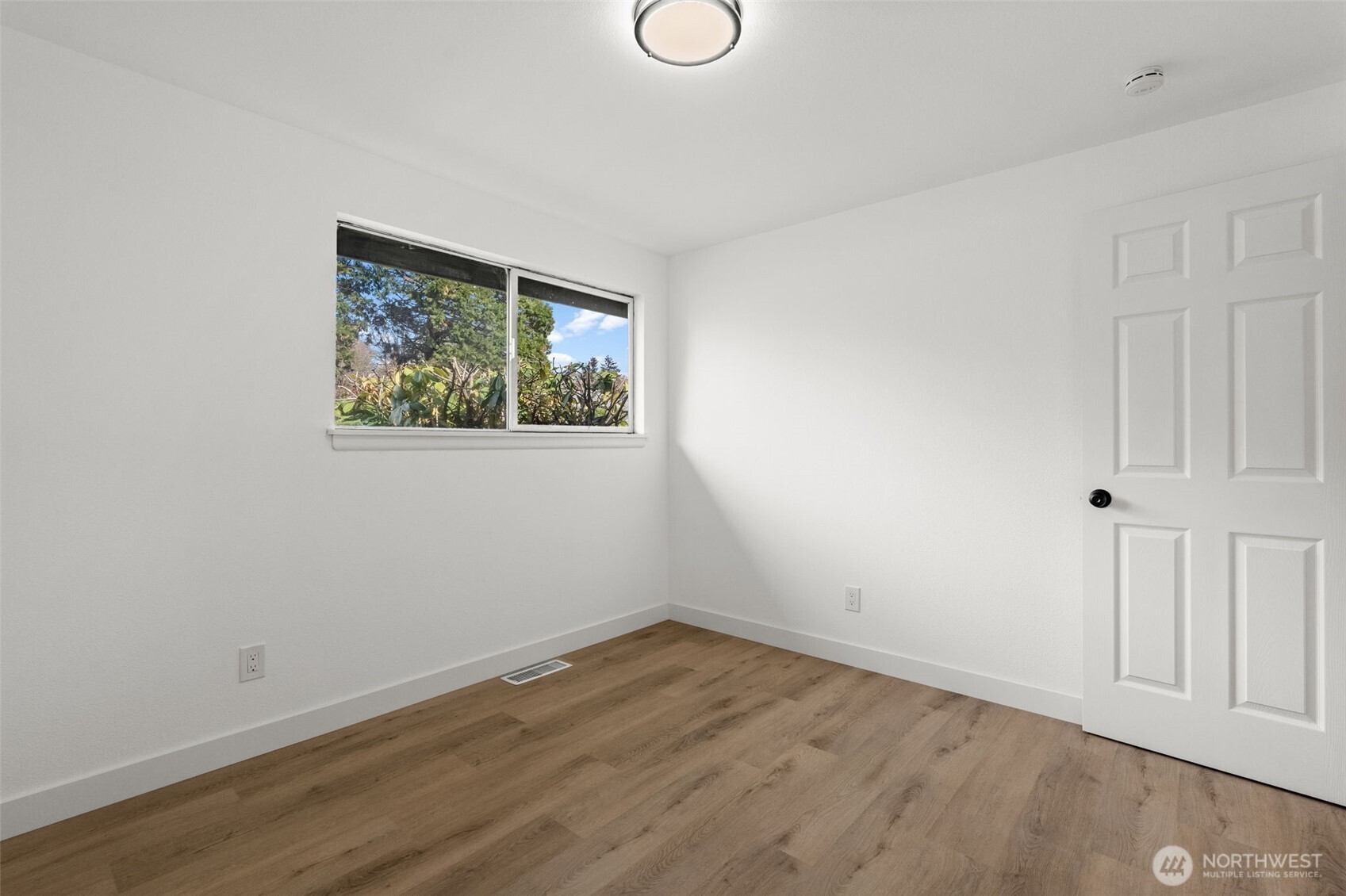 10410 Irene Avenue SW, Lakewood, WA 98499-4737