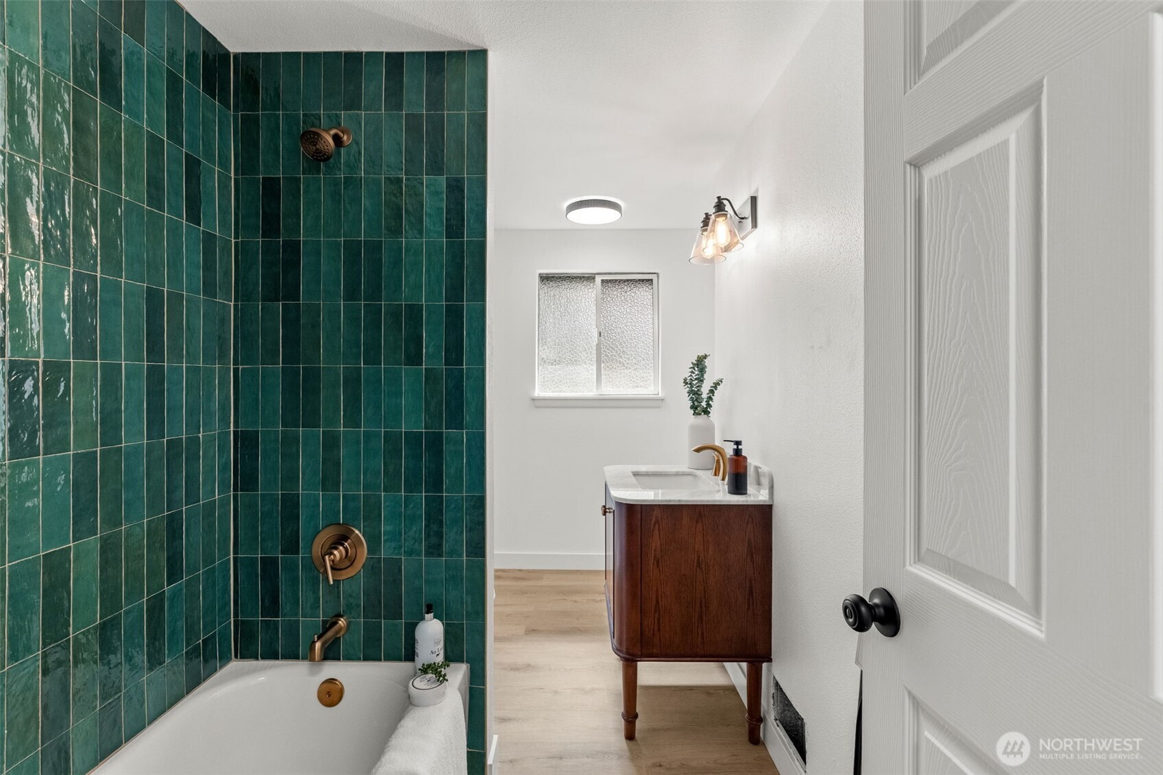 10410 Irene Avenue SW, Lakewood, WA 98499-4737