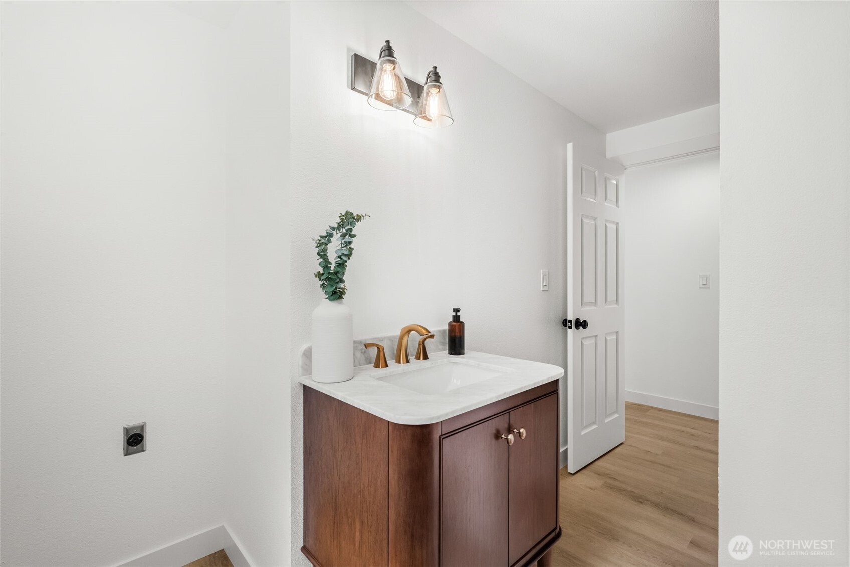 10410 Irene Avenue SW, Lakewood, WA 98499-4737