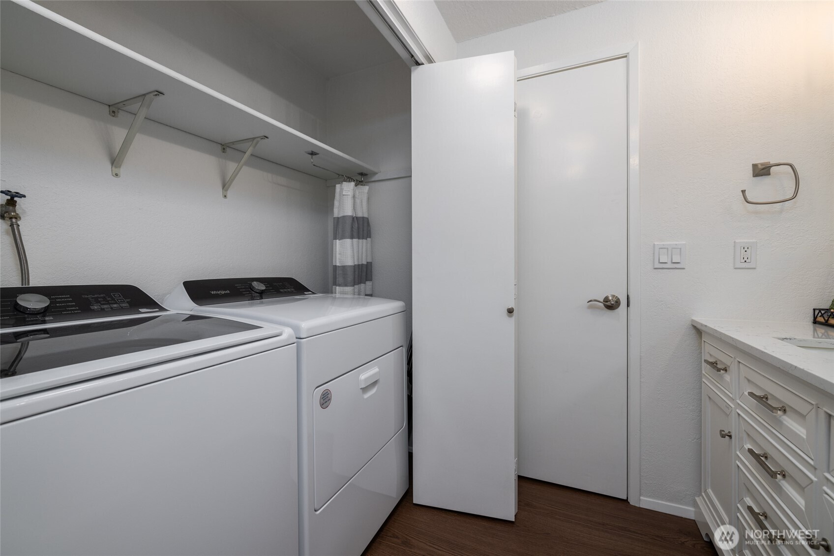 26928 State Route 525 , Coupeville, WA 98239