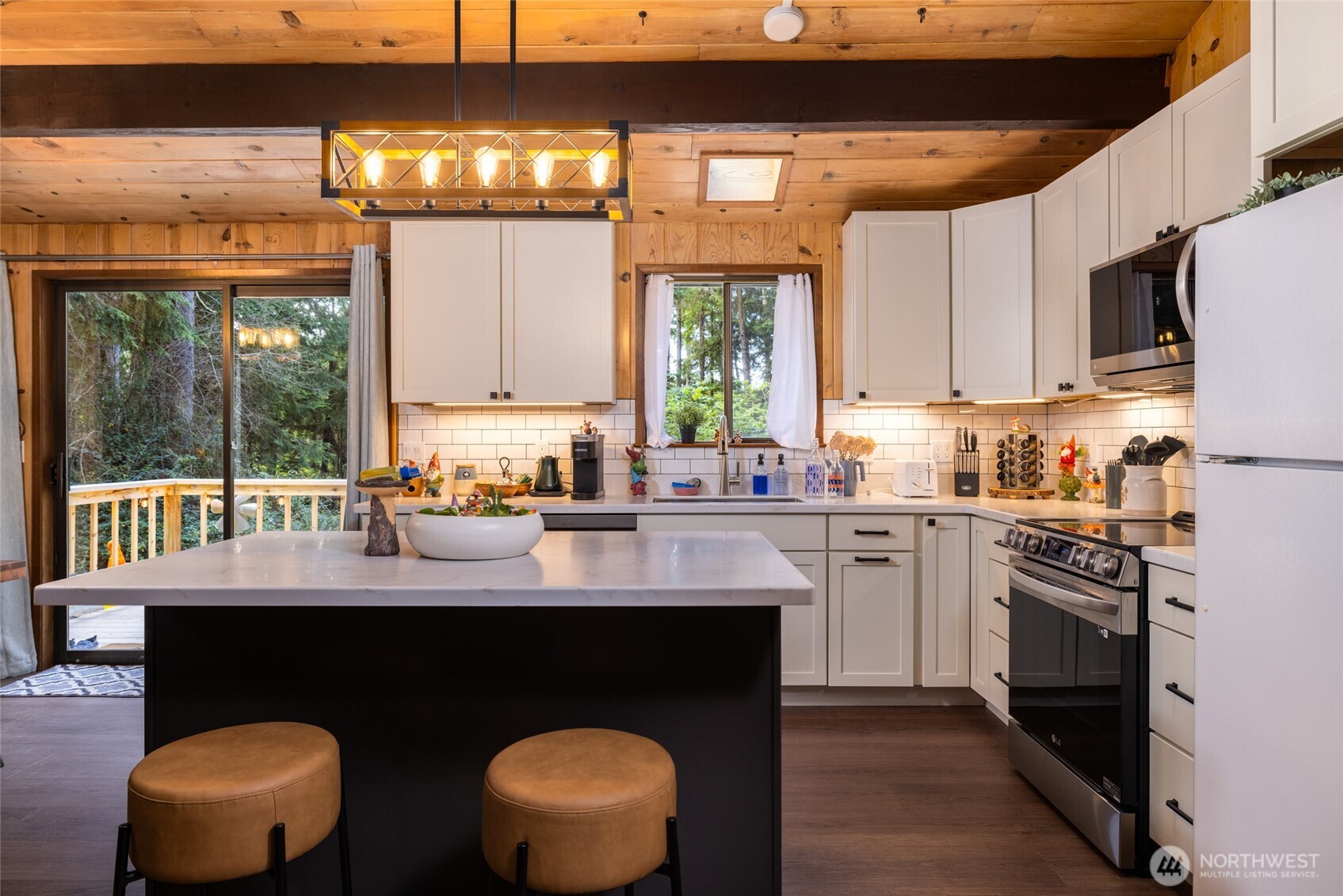 26928 State Route 525 , Coupeville, WA 98239