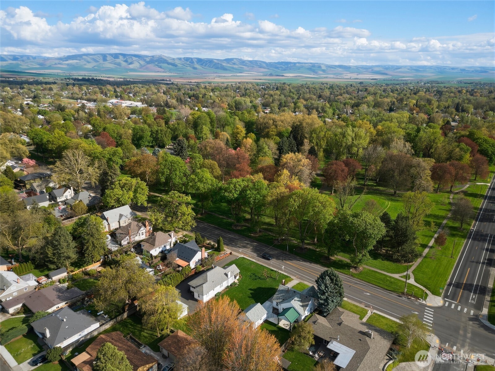 965 E Alder Street , Walla Walla, WA 99362