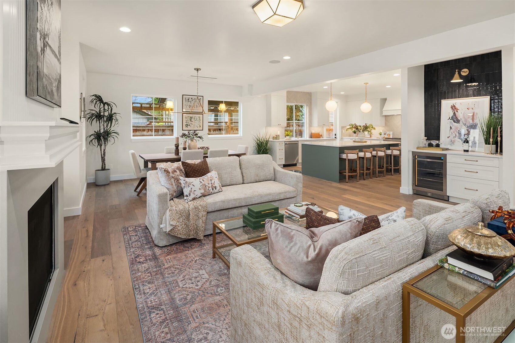 11416 NE 90th Street , Kirkland, WA 98033