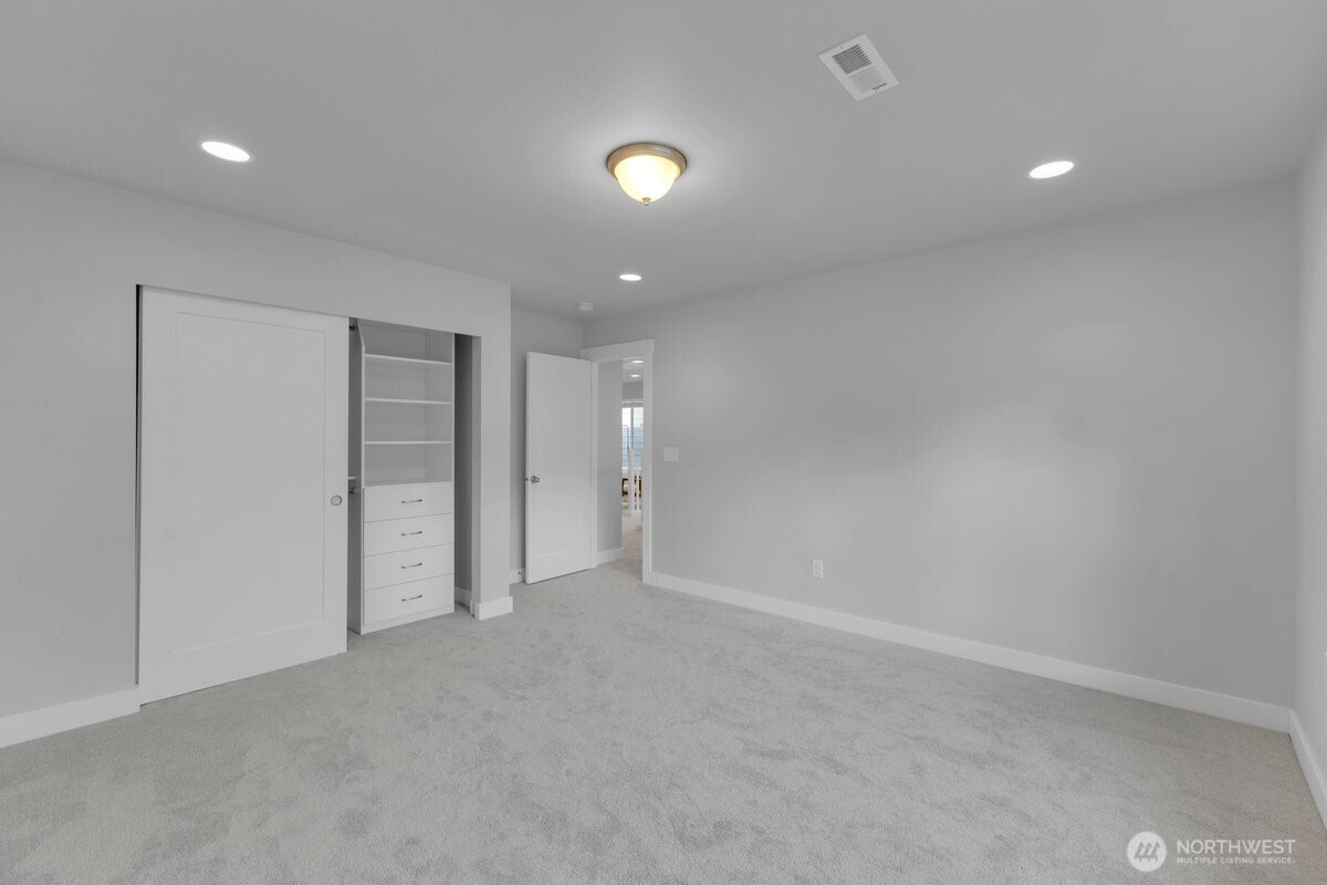 311 182nd Street SE, Bothell, WA 98012