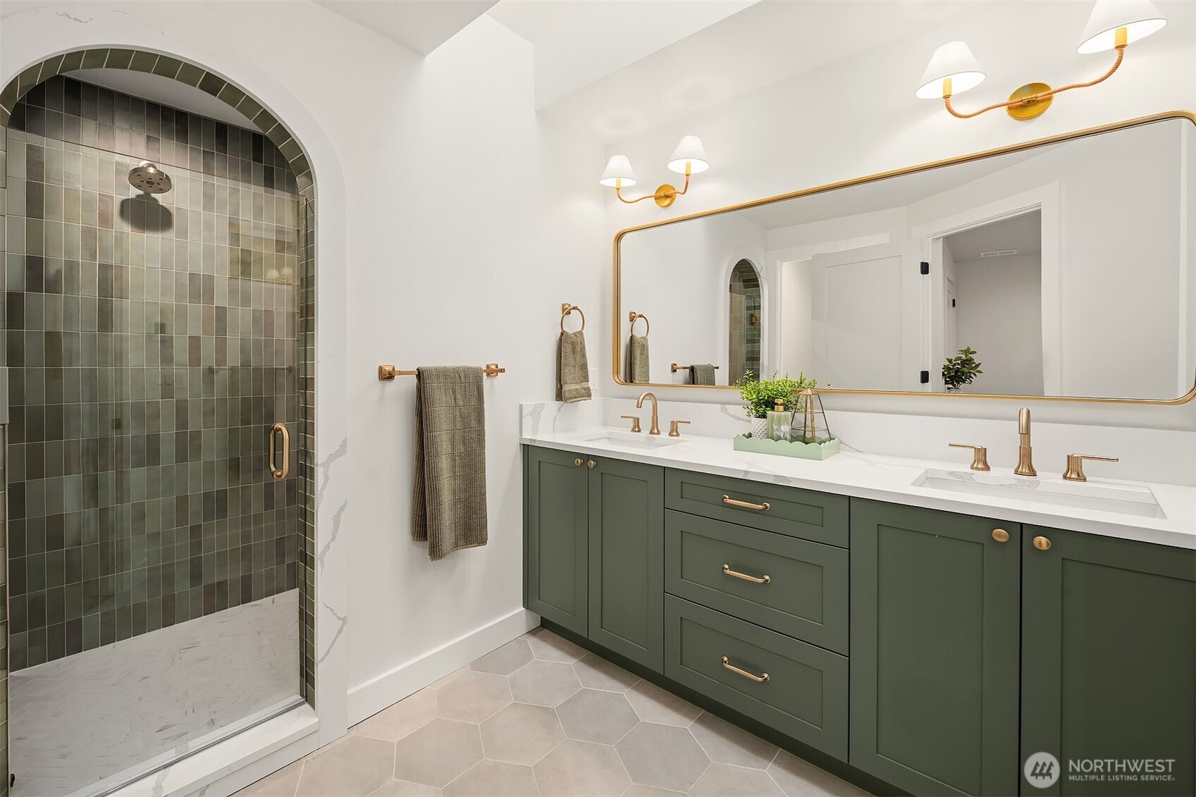 11418 NE 90th Street , Kirkland, WA 98033