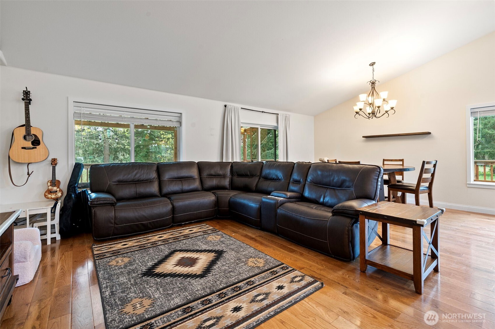 17511 Scenic Shores Court SE, Yelm, WA 98597