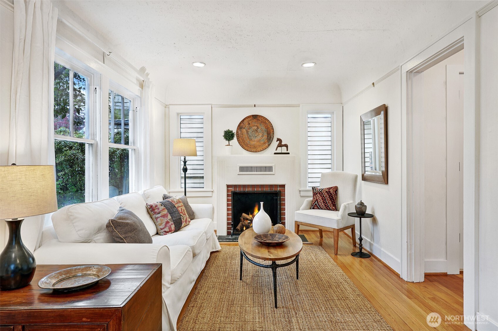 7049 Ravenna Avenue NE #B, Seattle, WA 98115