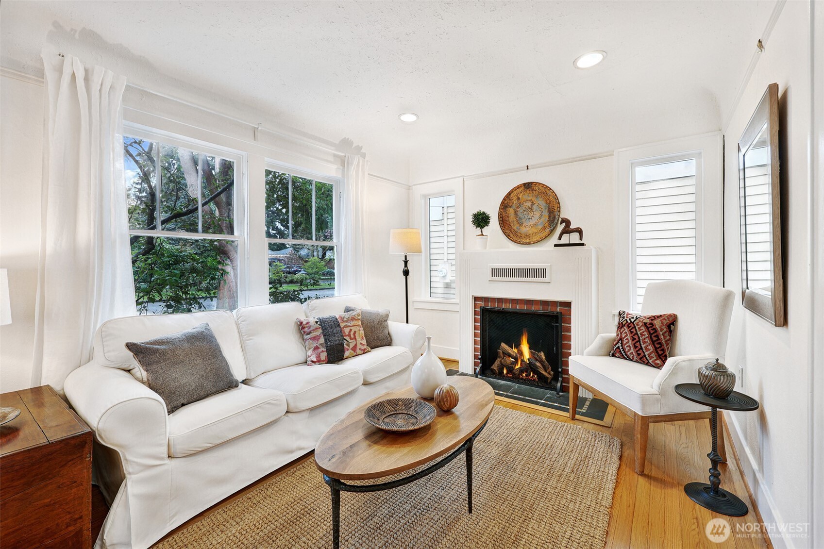 7049 Ravenna Avenue NE #B, Seattle, WA 98115